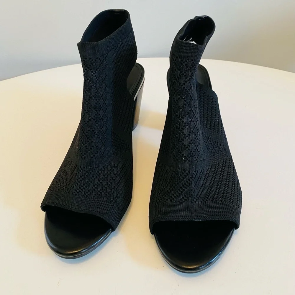 Peep Toe Booties, Size 40, Minimalist Open Toe Chunky Heeled Slingback Boots